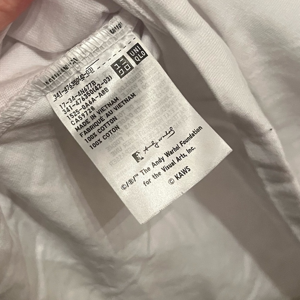 KAWS x Uniqlo Warhol UT Graphic 476350 T-shirt Size XL - Picture 5 of 5